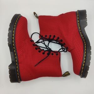 Dr. Martens size 8 women’s waffle weave 8-eye boot in Red Cloth